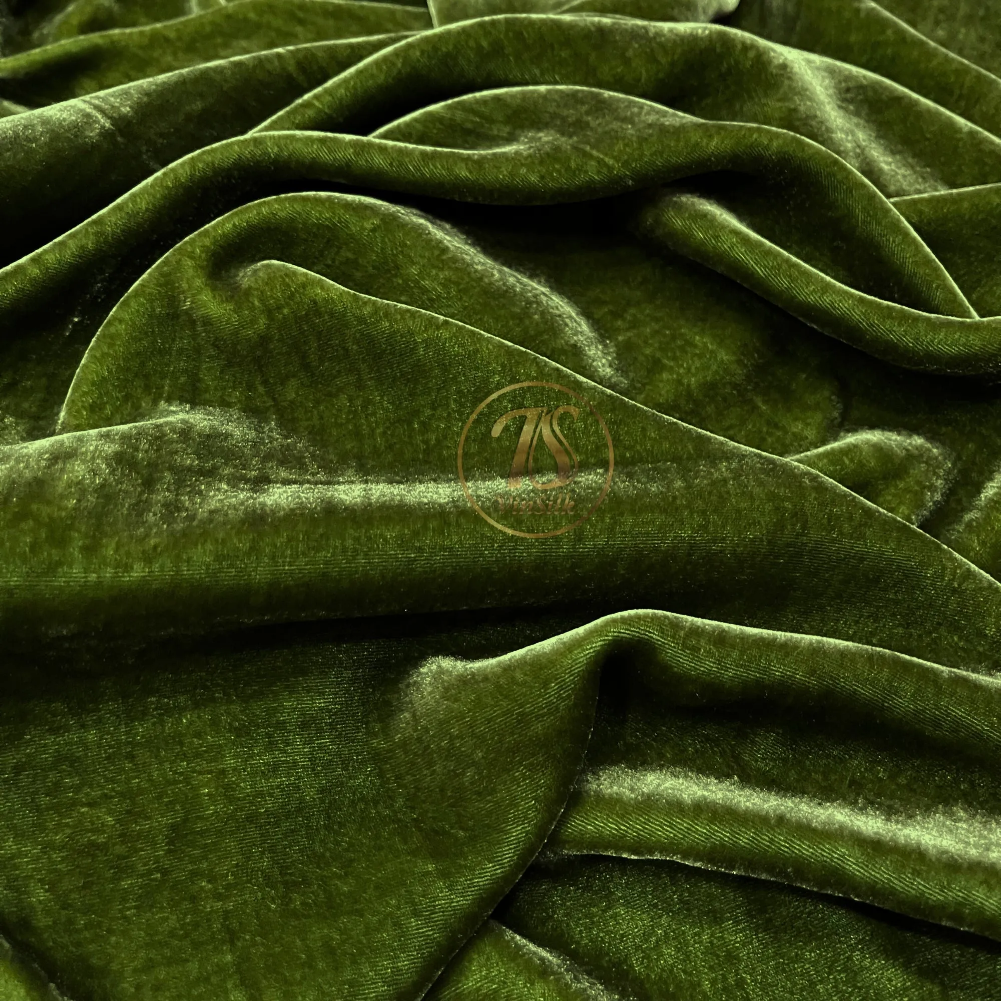 100% MULBERRY SILK VELVET fabric by the yard - Green silk velvet - Luxury Silk Velvet - Silk apparel fabric - Silk for clothes
