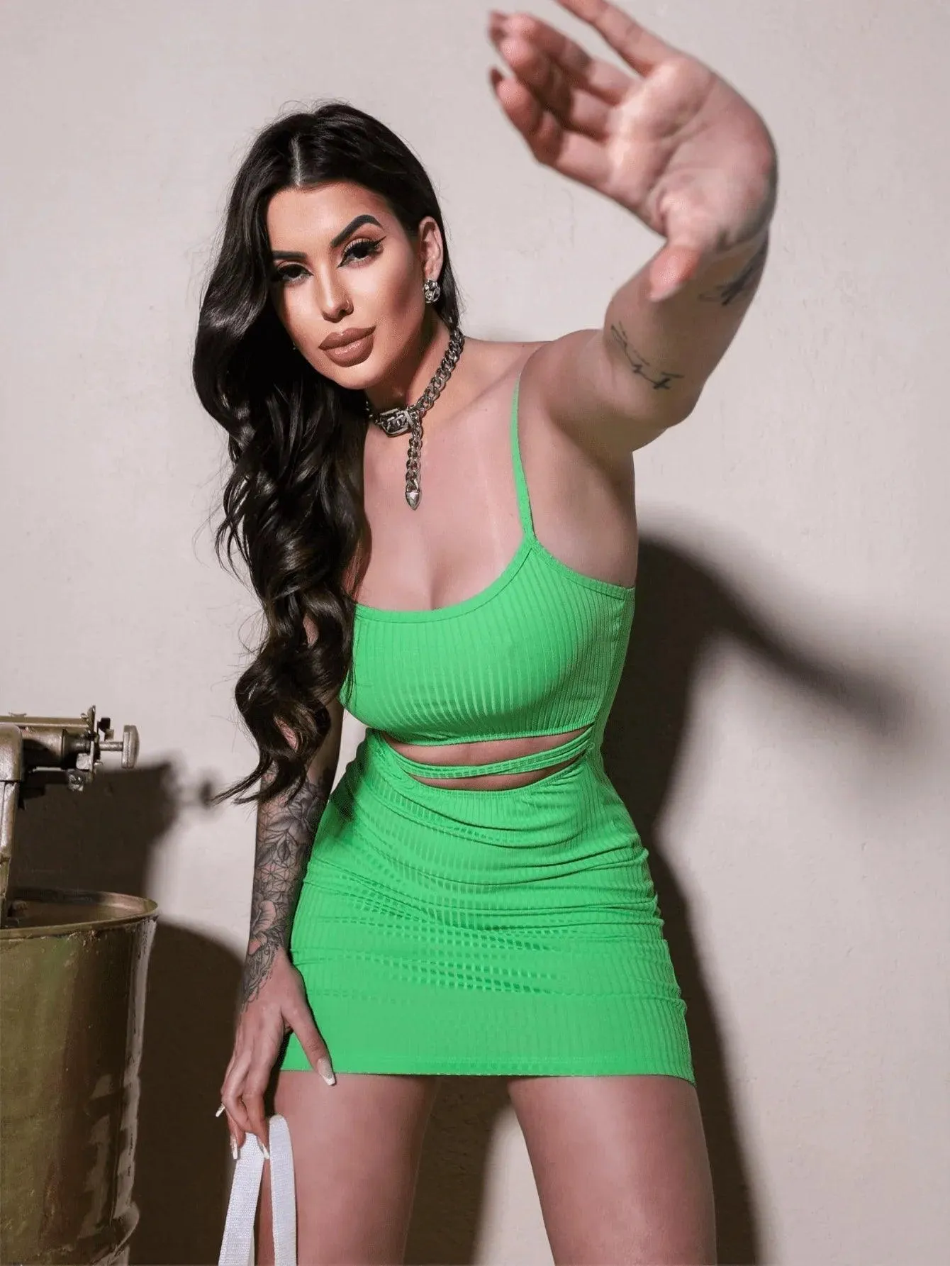 Fashion Blogger Slit Dress: Stylish Side Tie Summer Dress - Vibrant Colors, Versatile Sizing