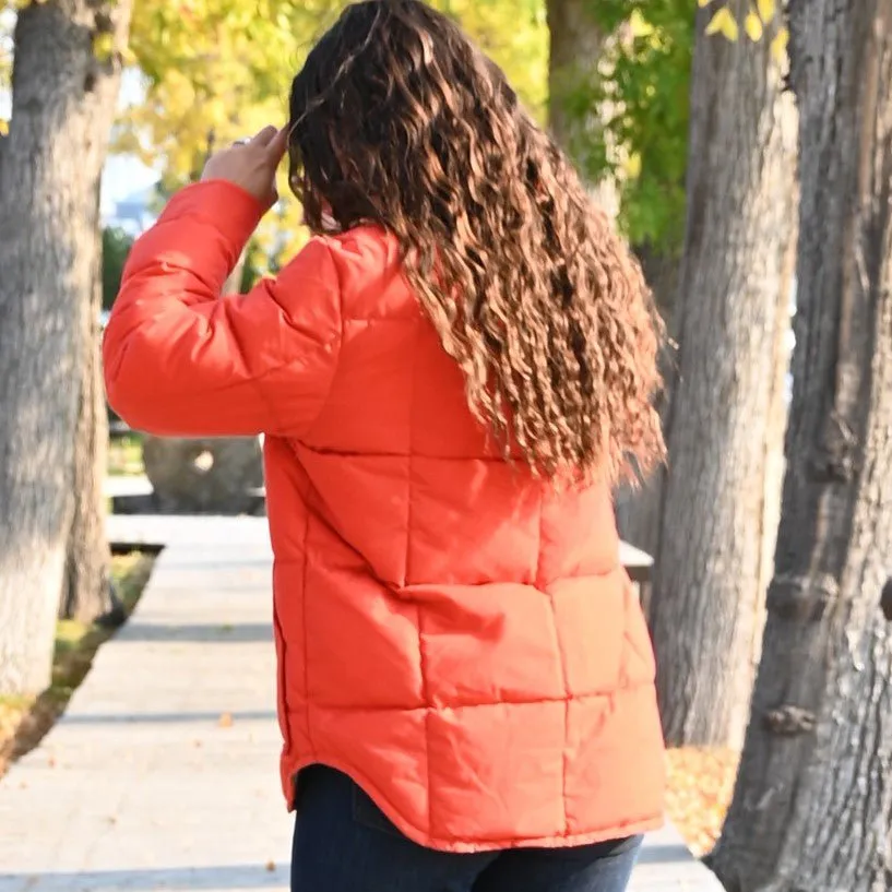 Filson Ladies Waxed Down Barn Coat in Campfire