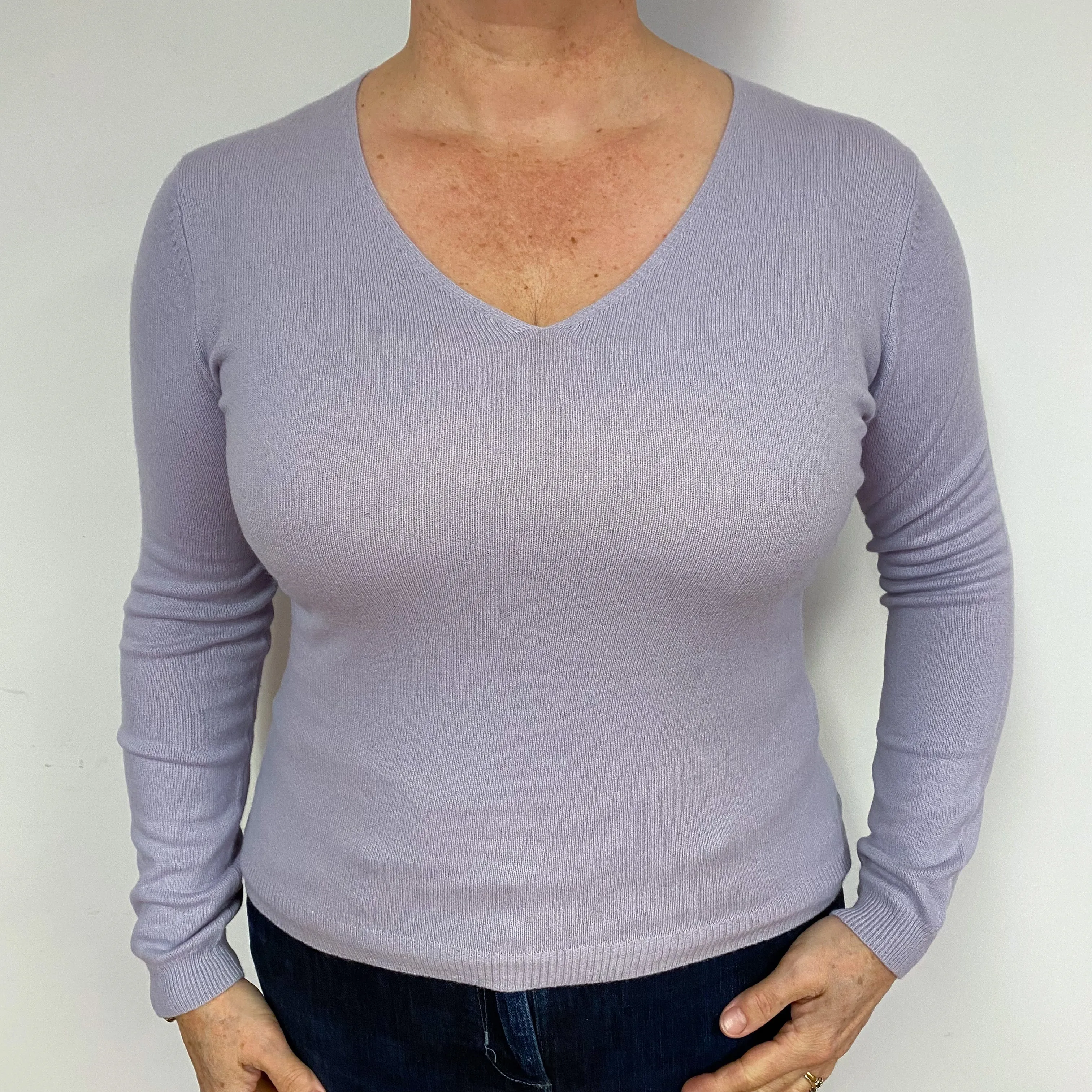 Pale Purple Cashmere V-Neck Jumper Large