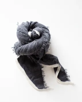 Rosa Cashmere Scarf in Charcoal X Milk