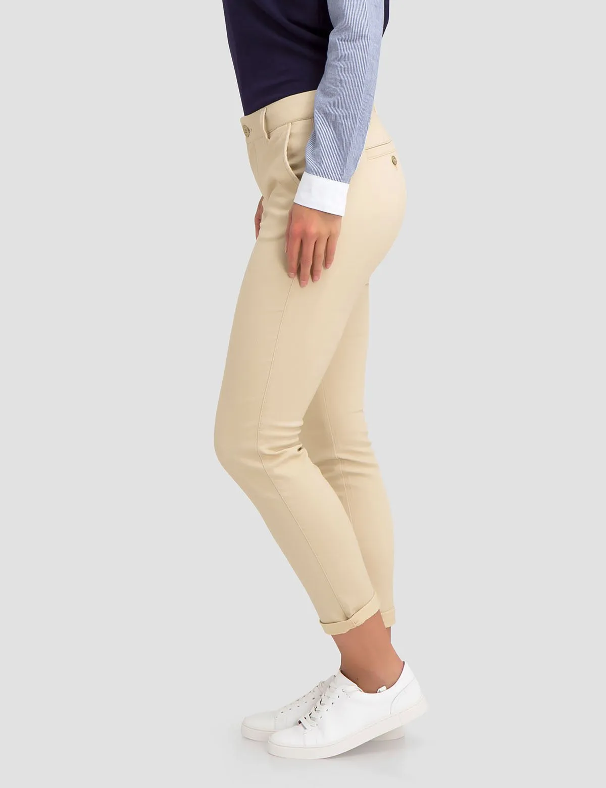 SLIM CHINO PANT