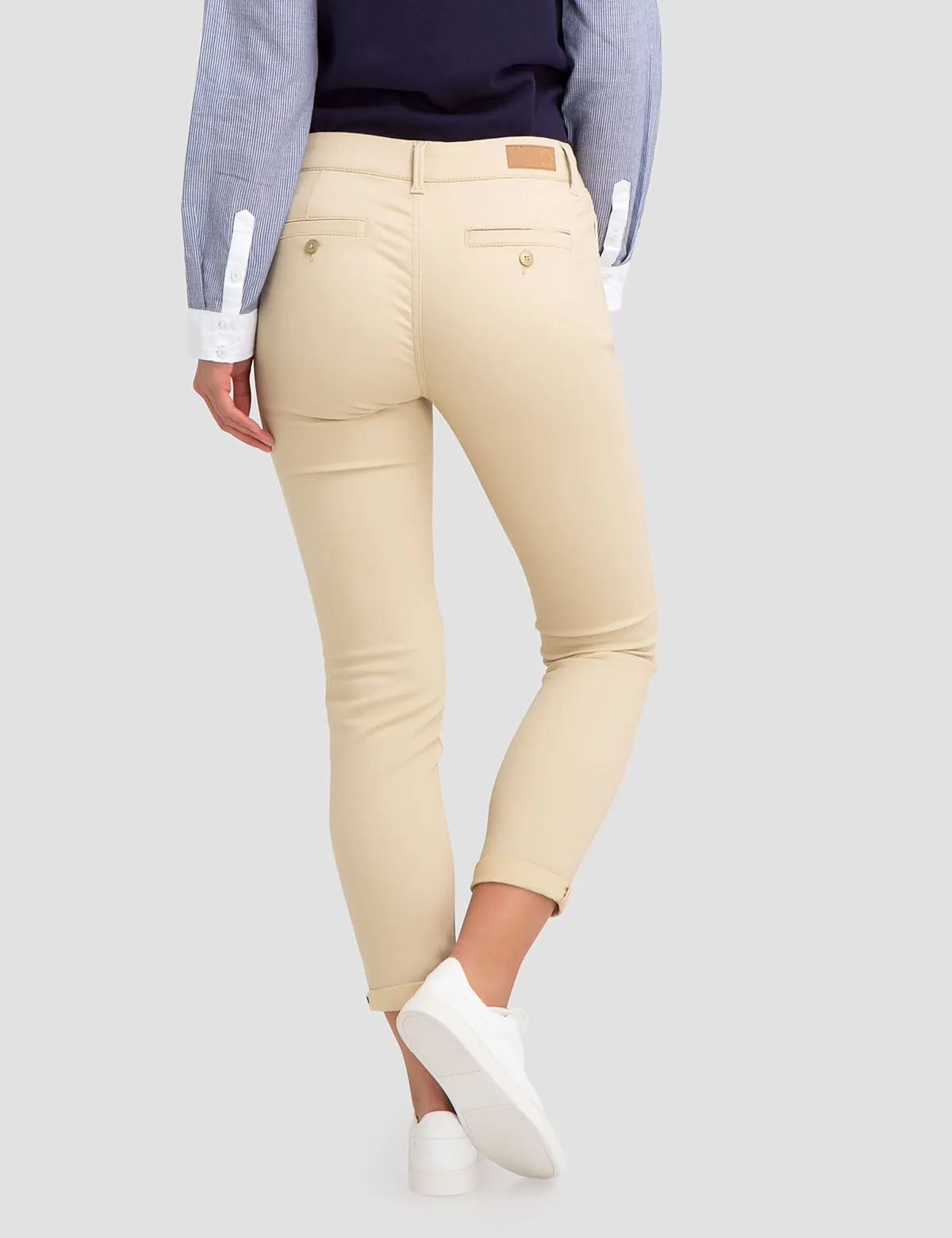SLIM CHINO PANT