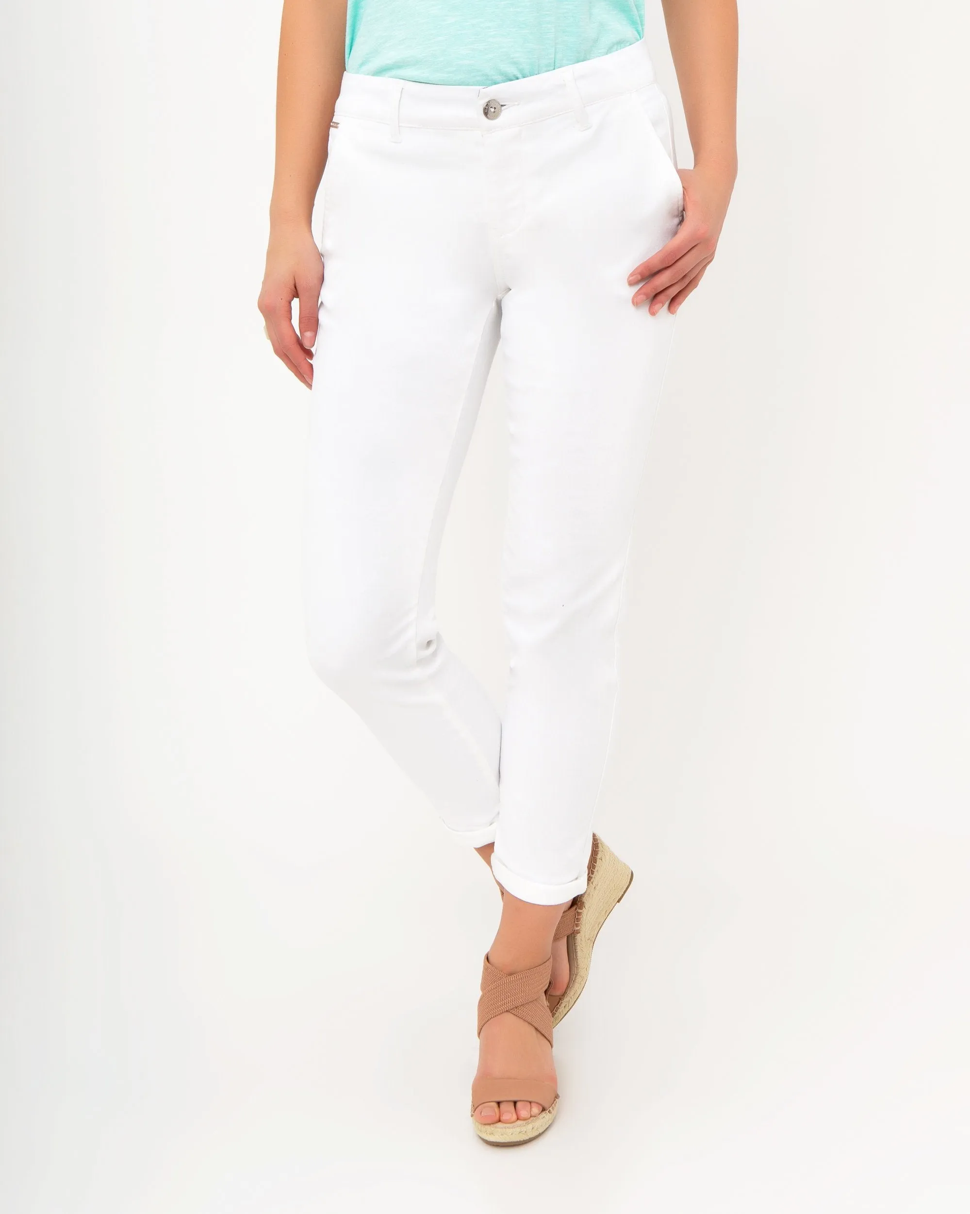 SLIM CHINO PANT