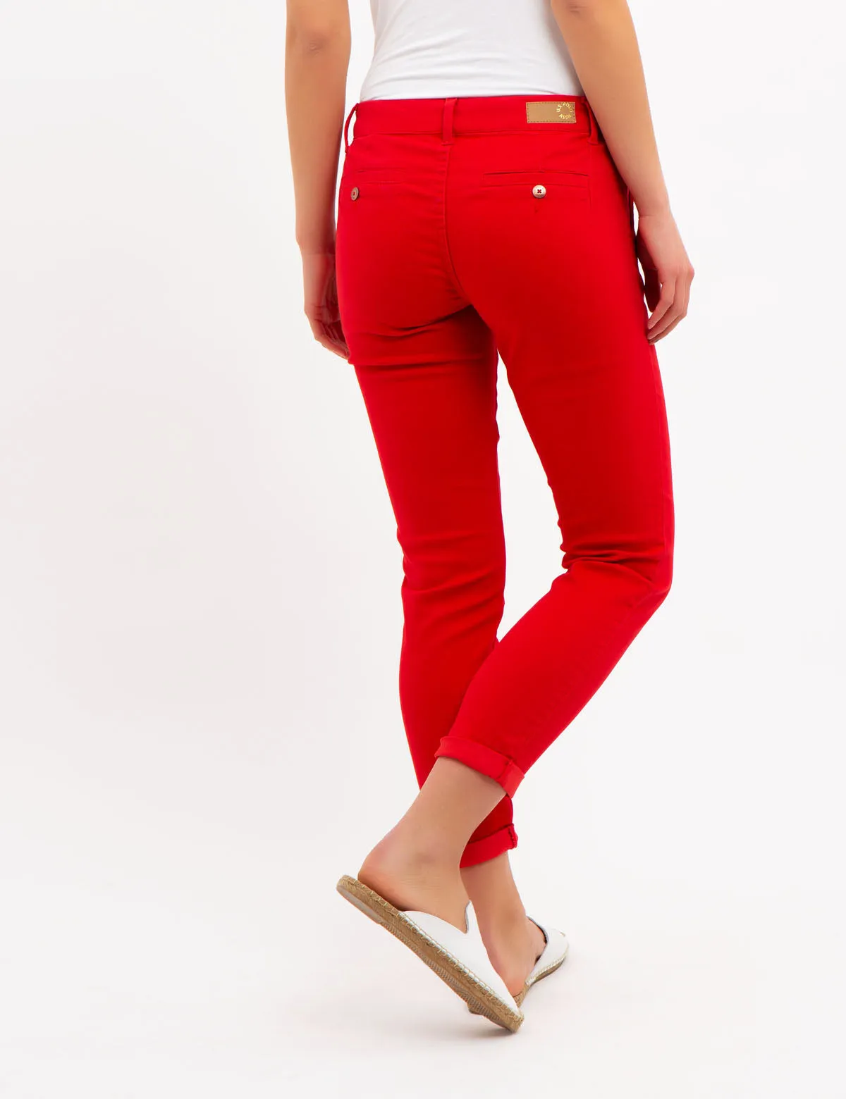 SLIM CHINO PANT