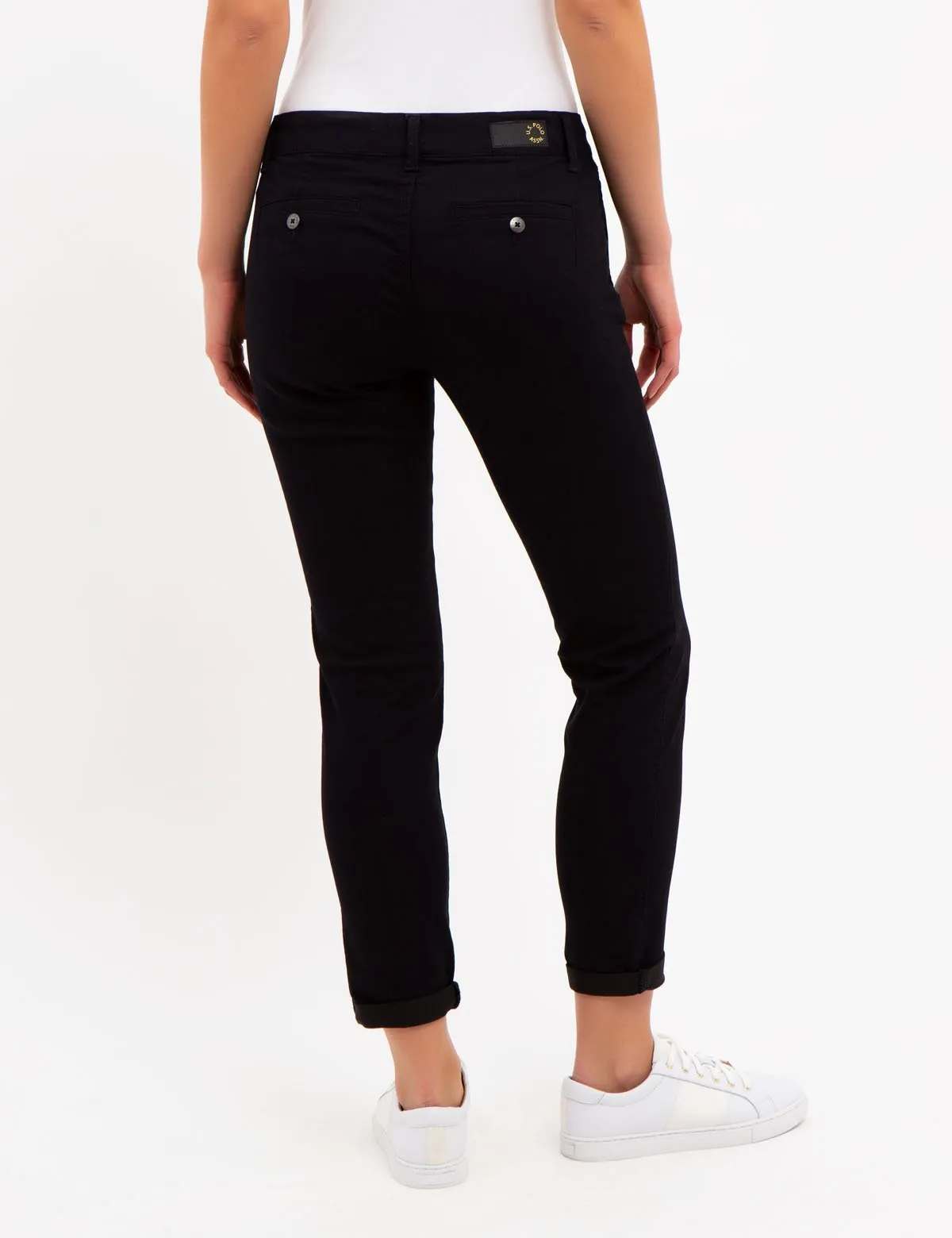 SLIM CHINO PANT